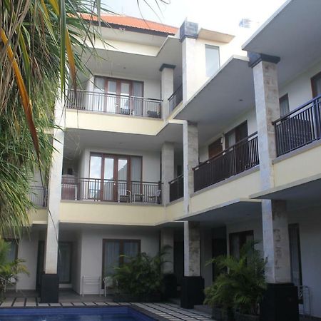 Suji Apartment Bali Bagian luar foto